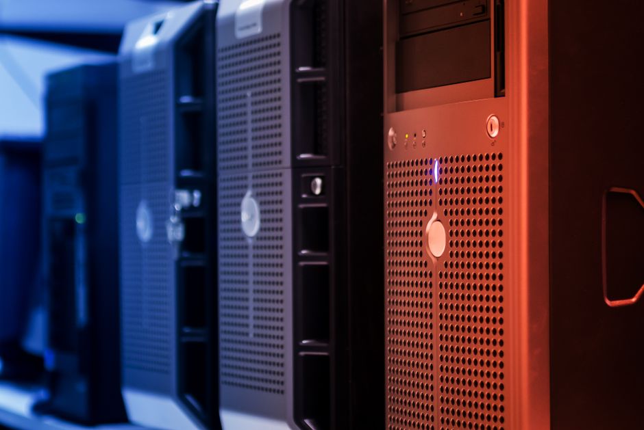 how to choose IT database India
