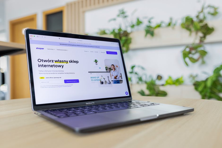 how to use ecommerce email list
