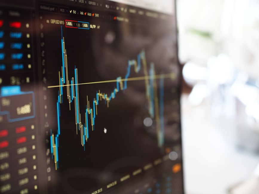 is buying trader database legal India